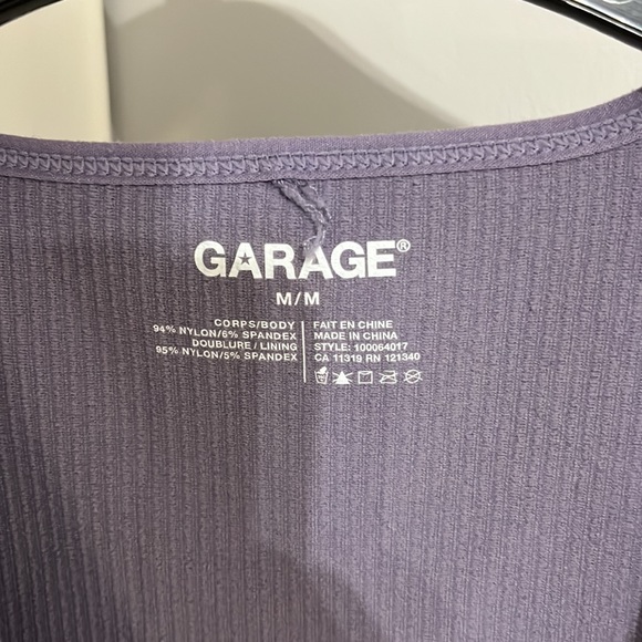 Garage cropped top - Picture 3 of 3